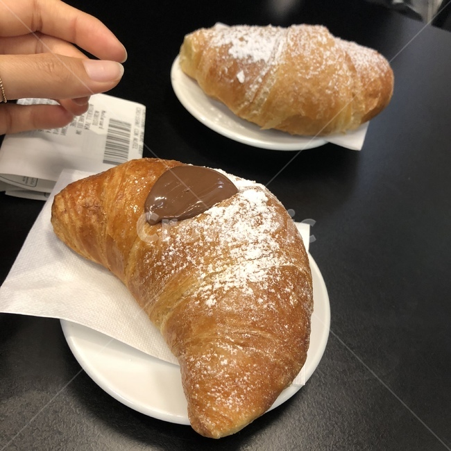 크로와상,빵,초코,크로아상,간식,건강,당뇨,주전부리,베이커리,빵집,음식,식재료,요리,food,cook,meal,dishes,food reserves,빵,bread