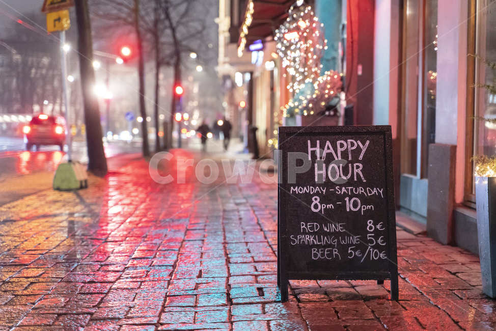 간판,보도,인도,walkway,path,sidewalk,sign,happy,holiday,휴일,유럽,europe