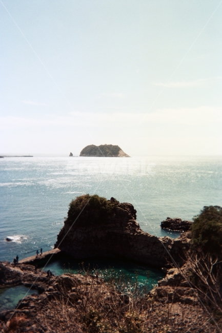 nature,자연,바다,sea,shoreline,해안선,황우지,햇빛,sunshine,sky,하늘,섬,제주도,제주,jeju,island,휴가,감성,분위기,필름사진,vacation,한국자연풍경,제주도,jeju,jeju island