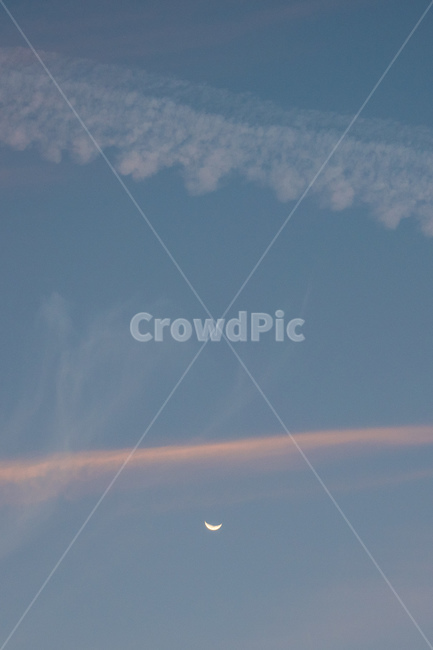 달,초승달,moon,하늘,감성사진,해질녘,야경,밤,풍경,nightscape,night,landscape
