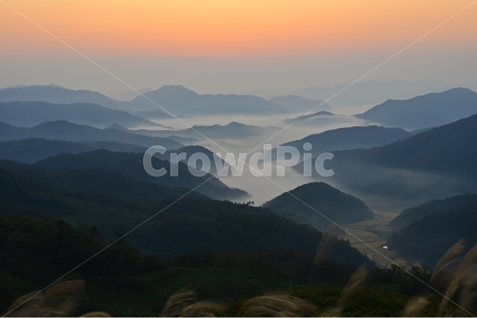 전남,영암,서광목장,활성산,서광목장일출,여명,해돋이,활성산일출,아침,sky,하늘,redsky,붉은하늘,dawn,새벽,nature,자연,mountainrange,산맥,mountain,산,outdoors,옥외,경치,경관,풍경,일출,자연,풍경,nature,landscape,한국자연풍경,한국자연경관,korea nature landscape