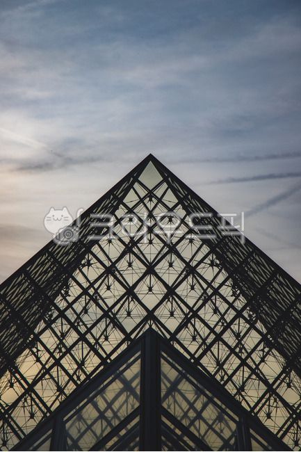 파리,프랑스,루브르,루브르박물관,피라미드,건축,건축물,아이엠페이,배경화면,감성,노을