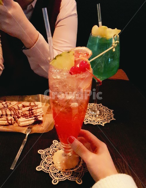칵테일,술,데이트,친구,레드,red,음료,술,주류,alcohol