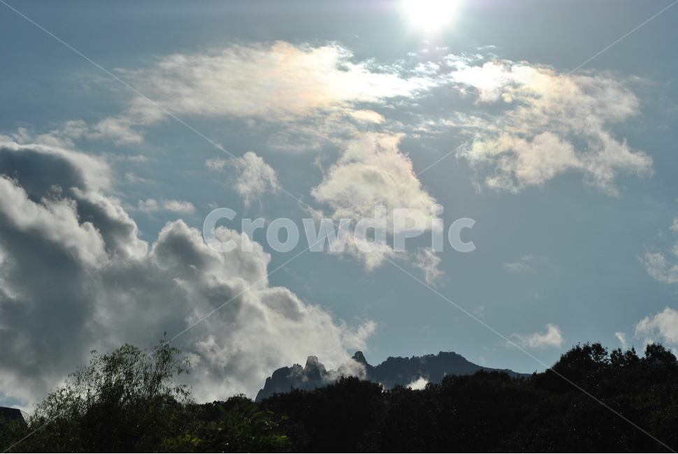 구름,하늘,산,쨍한,태양,햇빛,날씨,자연,풍경,nature,landscape,weather,cumulus,적운,outdoors,옥외,sky,cloud