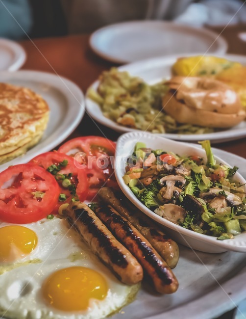 브런치,수제소세지,식사,브렉퍼스트,팬케이크,음식,식재료,요리,food,cook,meal,dishes,food reserves,아침식사,조식,브런치,breakfast,brunch,감성,sensible,feeling