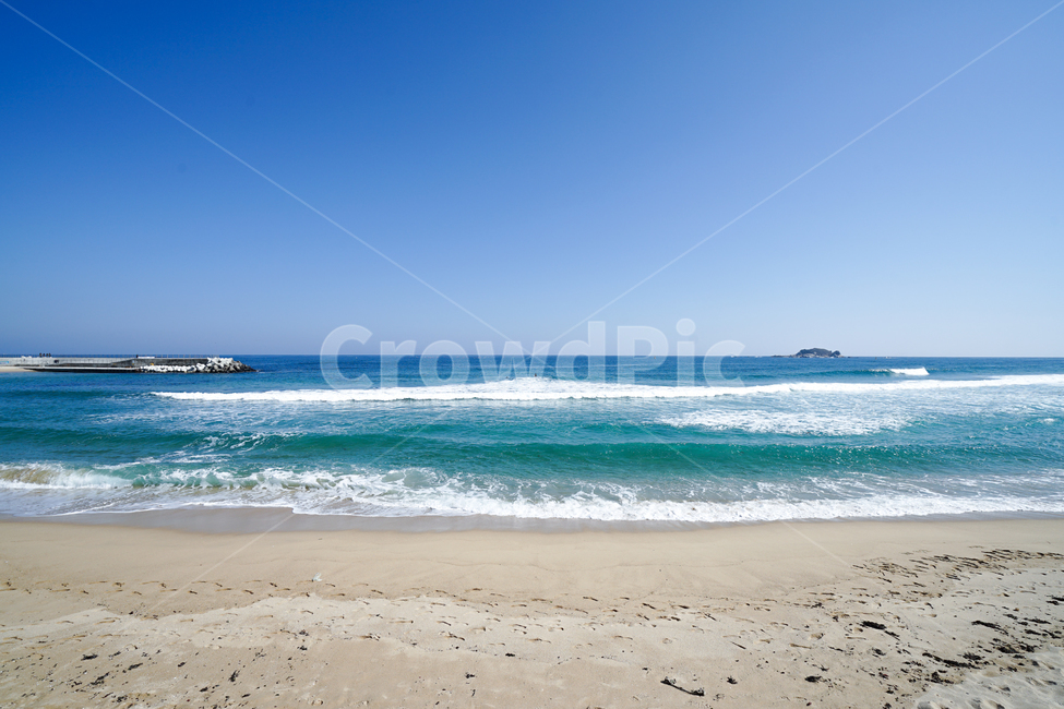 천진해변,바다,서퍼,서핑,파도,자연,풍경,nature,landscape,해변,바다,beach,sea,ocean,대양,outdoors,옥외,water,물,shoreline,해안선,coast,연안,바닷가