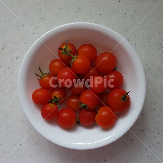 방울토마토,채소,빨간과일,빨간색,과일디저트,과일후식,음식,식재료,요리,food,cook,meal,dishes,food reserves,과일,열매,fruit,채소,야채,vegetables