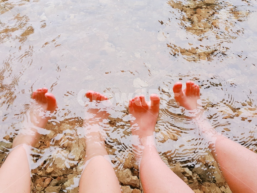 계곡,발담그기,발가락,foot,water,여름,계절,summer,season,여행,휴가,traveling,vacation,trip