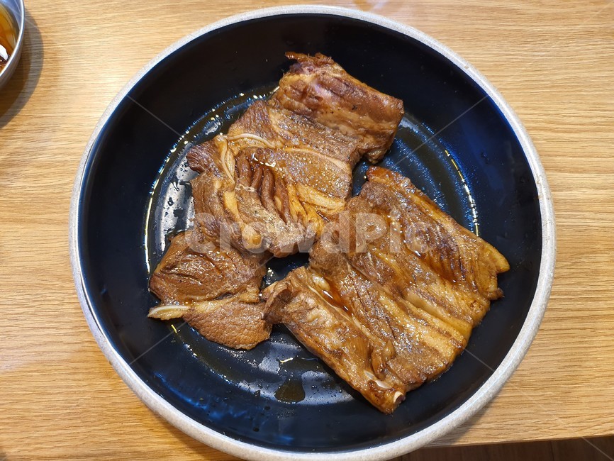 food,고기,갈비,la갈비,meat,음식,요리,dishes,육류,meal,cook,술안주,구이,한식,식사,양념고기,양념갈비,식재료,육류,고기,meat