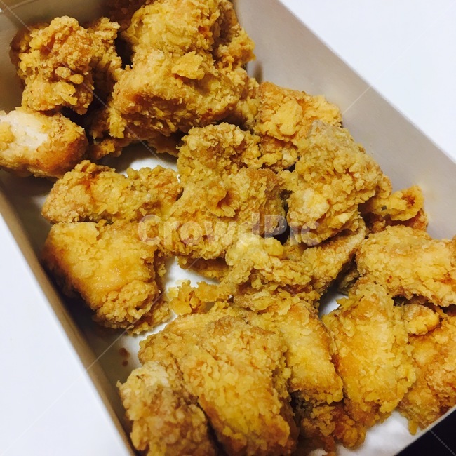 음식,닭튀김,너겟,후라이드,치킨,야식,음식,식재료,요리,food,cook,meal,dishes,food reserves,육류,고기,meat