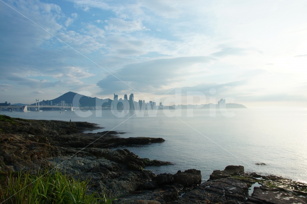 이기대공원,광안리,부산,아침풍경,바다,해변,바다,beach,sea,도시,풍경,city,landscape,promontory,곶,outdoors,옥외,land,땅,nature,자연,water,물,shoreline,해안선