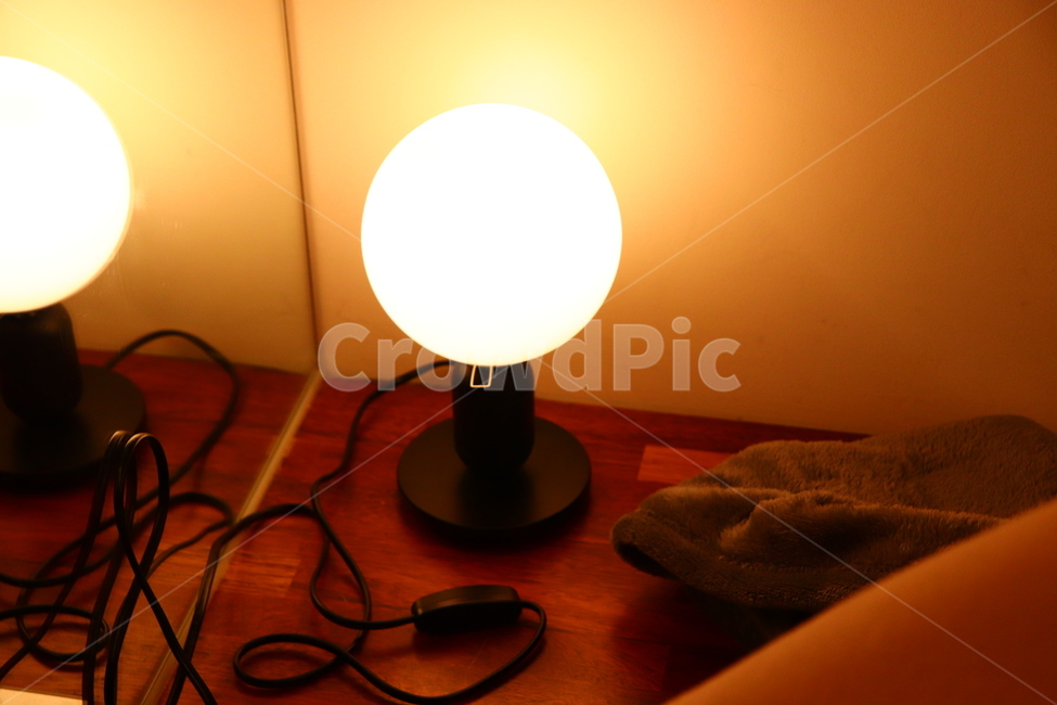 전구,빛,전등,light,조명,사물,물건,오브젝트,thing,object,matter
