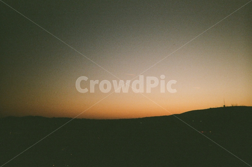 sunset,노을,landscape,풍경,필름카메라,filmcamera,감성,분위기,orange,blue,mountain,푸른,주황,산,전경