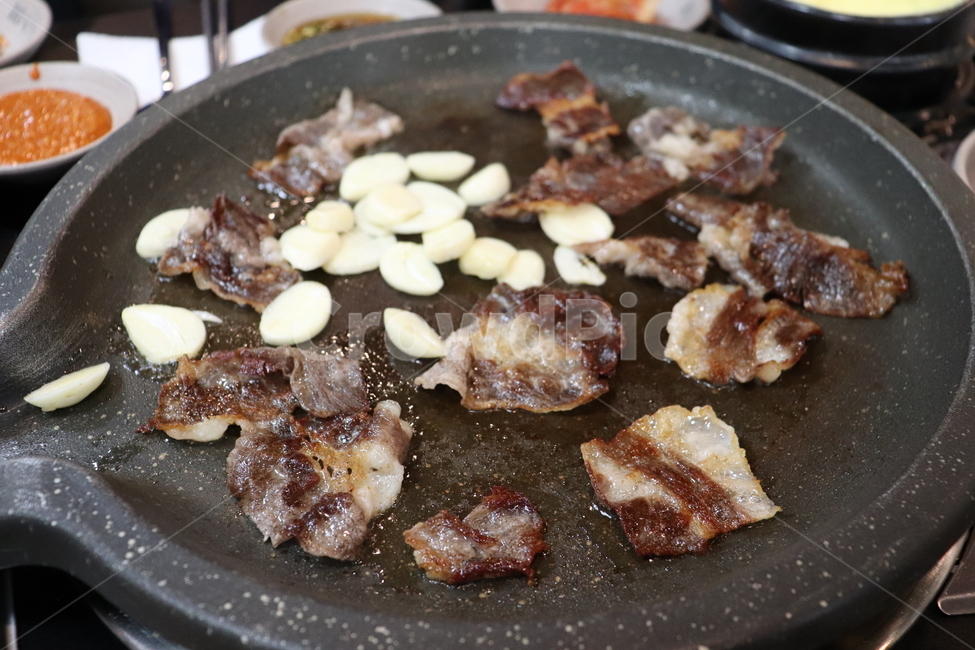 food,음식,mal,dish,식사,요리,고기,고기쌈,차돌박이