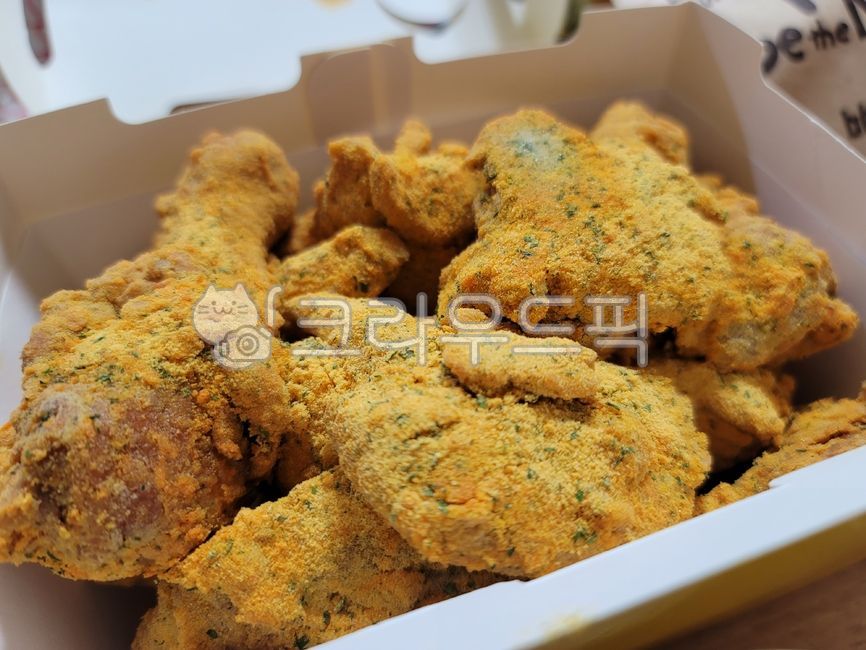 chicken,Chicken dishes,Fried Chicken,Prinkle,fried chicken,chicken and beer
