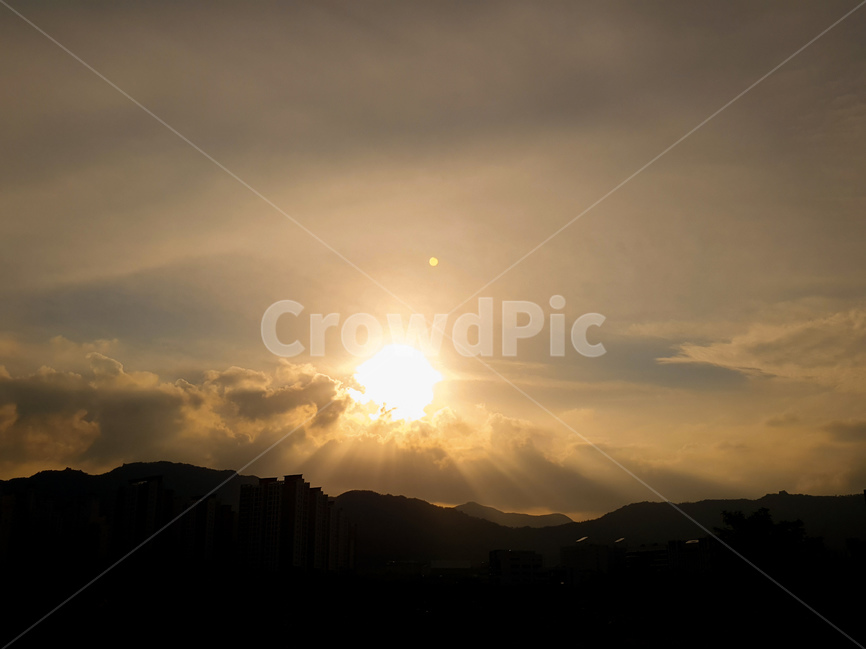 빛내림,태양,구름,풍경,강렬함,자연,풍경,nature,landscape,light,빛,flare,플레어,sunlight,햇빛
