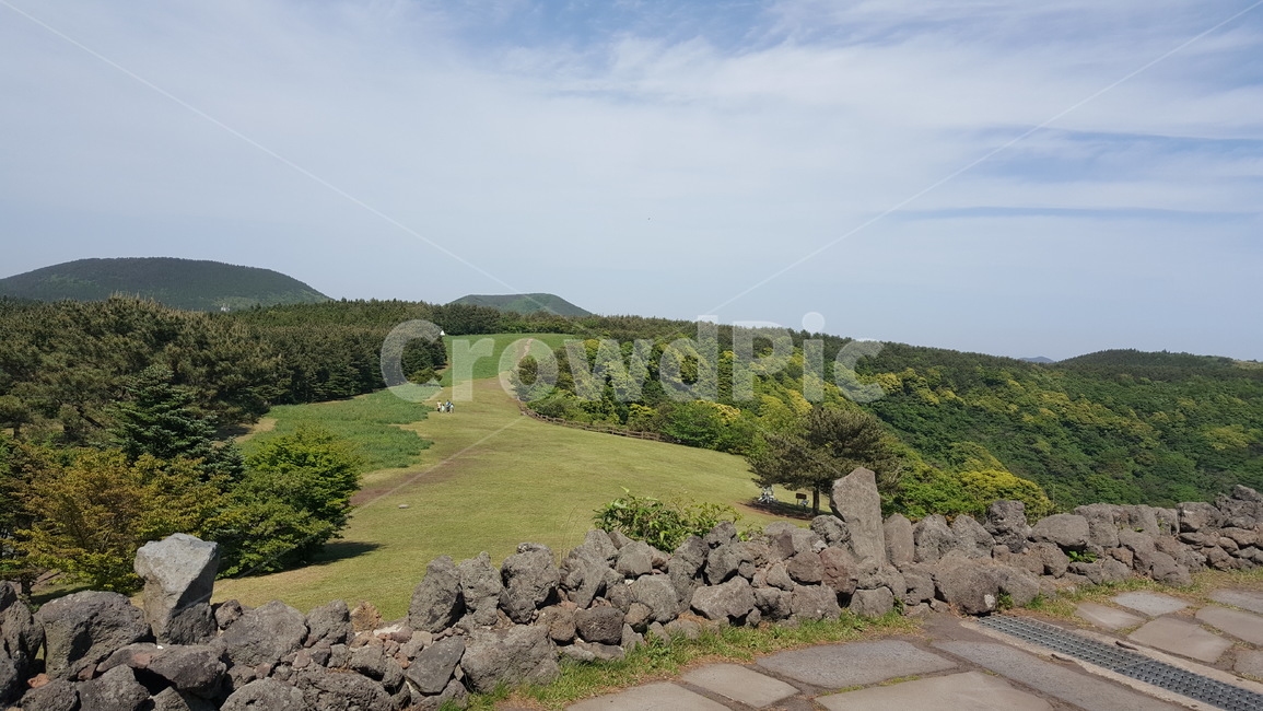 산굼부리,제주도,jeju,구름,현무암,자연,풍경,nature,landscape,한국자연풍경,한국자연경관,korea nature landscape