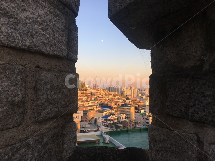 풍경,건물,빌딩숲,달동네,달,석양,도시,풍경,city,landscape