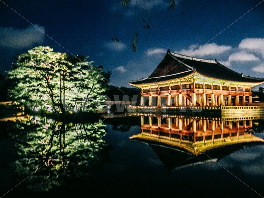경복궁야간개장,경복궁,경회루,야경,한국의미,kyoungbokpalace,문화유산,유적,궁궐,야경,밤,풍경,nightscape,night,landscape,랜드마크,landmark,tourist attraction,한국랜드마크,한국관광지,한국명소,korea landmark,korea tourist attraction,한국전통,한국문화,korean traditional,korean culture,architecture,건축물,building,건물,worship,예배,shrine,신사,pagoda,탑