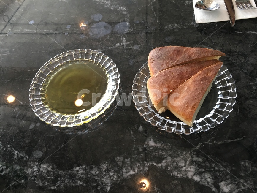 bread,빵,food,음식,oliveoil