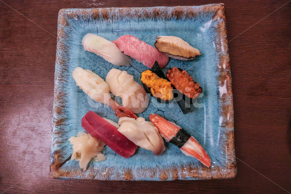초밥,초밥정식,모듬초밥,스시,모듬스시,일본스시,정통초밥,일식,오타루초밥,우니,이꾸라,성게알,연어알,참치,참치초밥,새우초밥,장어초밥,초밥모음,초밥접시,일식초밥,음식,식재료,요리,food,cook,meal,dishes,food reserves,일식,일본음식,일본요리,Japanese food,Japanese dishes,Japanese meal,Japanese cook
