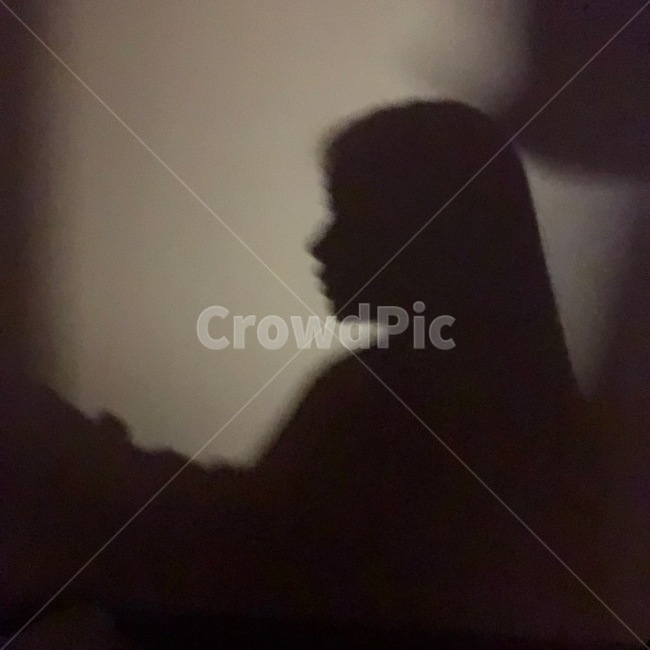 감성,그림자,저녁,shadow,dinner,어두움,벽,인물실루엣,사람실루엣,character silhouette,human silhouette