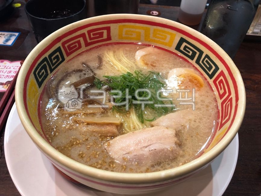 meal,Japanese Ramen,ramen,japan,dish,plate,bowl,Tonkotsu Ramen,food