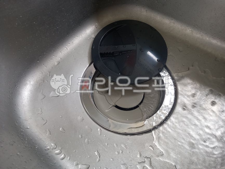 home repairs,remodeling,actuator,sink,Repair of defects,construction,waterspout,dry vertebrate,interior