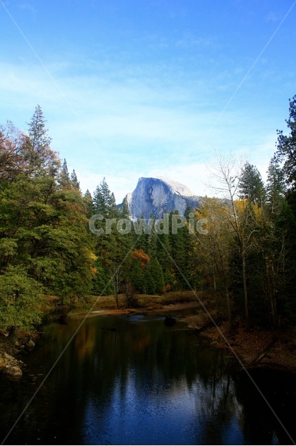 가을,단풍,fall,숲,나무,도로,공원,가을하늘,자연,풍경,nature,landscape,해외,외국,세계,foreign,oversea,world,세계자연풍경,해외자연풍경,외국자연풍경,world nature landscape,tree,plant,식물,fir,전나무,abies,아비,water,물