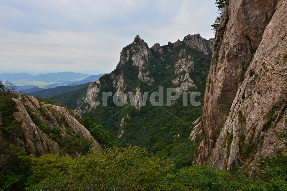 cliff,낭떠러지,nature,자연,outdoors,옥외,mountainrange,산맥,mountain,산,slope,경사,scenery,풍경,landscape,경치,영암,월출산,공원,국립공원