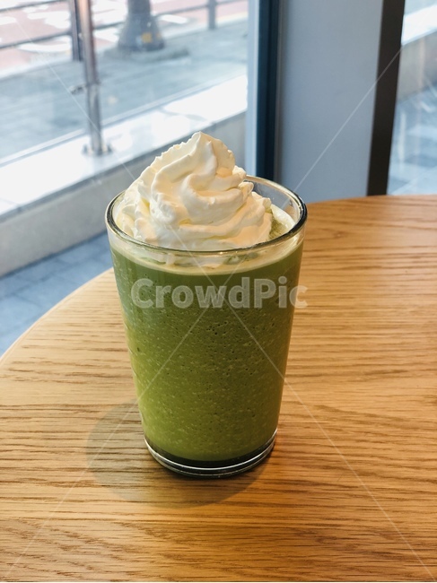 그린티프라프치노,프라프치노,티,디저트,dessert,cream,크림,카페,cafe
