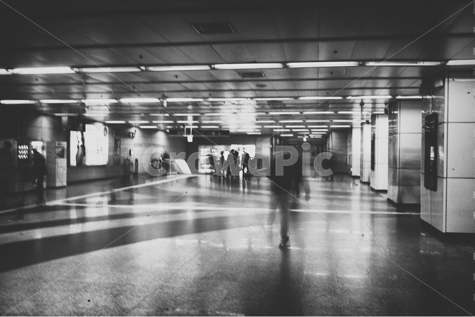 지하철,corridor,복도,human,인간,person,floor,바닥,flooring,사람,개찰구,도심,직장인