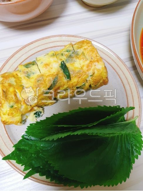 egg,cooking,egg roll,food,Sesame