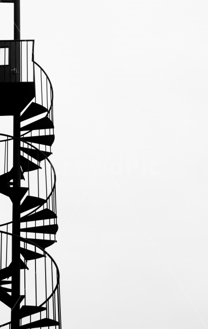 회전,계단,비상구,건물,조형물,흑백사진,스냅사진,흑백,모노톤,monochrome,black and white,누끼,remove background