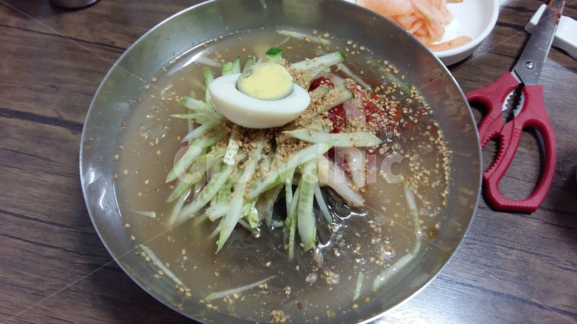 냉면,여름,면류,삶은계란,오이,음식,식재료,요리,food,cook,meal,dishes,food reserves,면류,면요리,noodles,한식,한국음식,한국요리,korean food,korean dishes,korean meal,korean cook