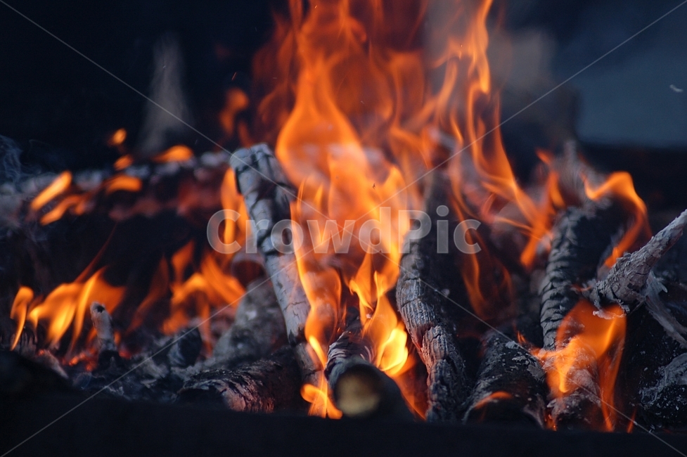 불,뜨거움,따뜻함,숯,빨강,fire,열기,모닥불,겨울,계절,winter,season
