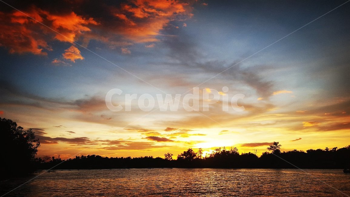 nature,자연,outdoors,옥외,sunlight,햇빛,sunset,일몰,황혼,redsky,붉은하늘,sky,하늘,새벽,노을
