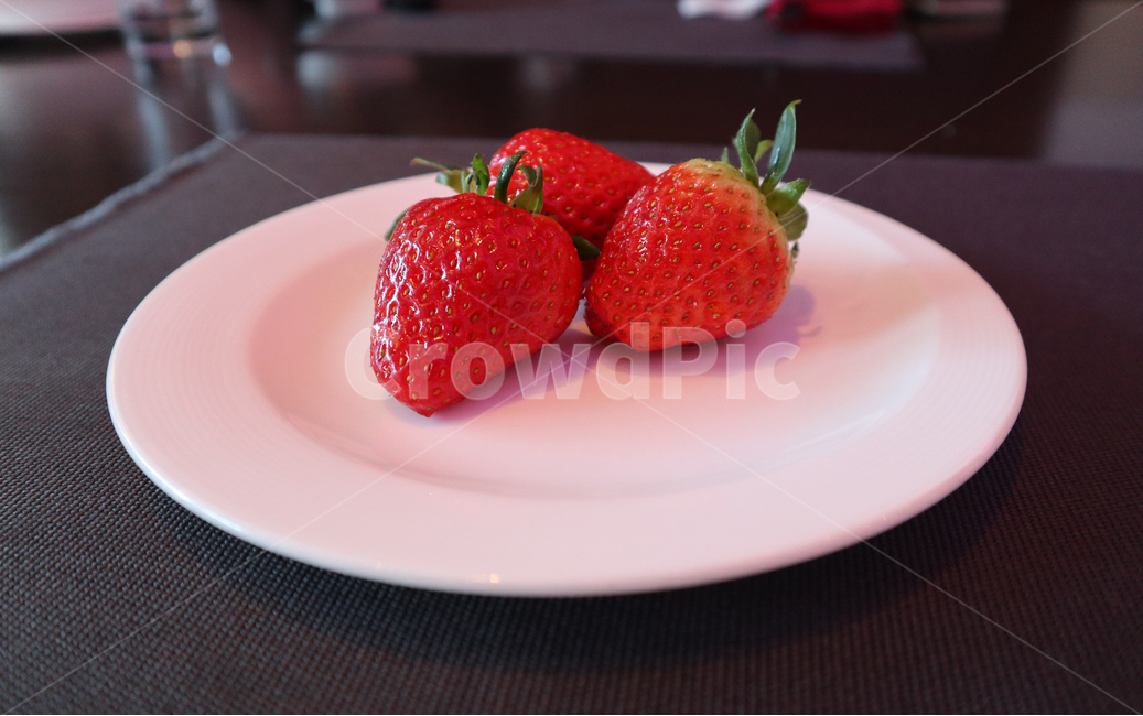 딸기,과일,음식,Strawberry,디저트,음식,식재료,요리,food,cook,meal,dishes,food reserves,과일,열매,fruit,채소,야채,vegetables