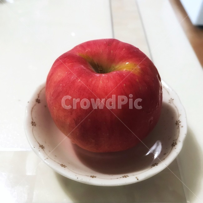 과일,사과,홍로,빨간사과,빨간과일,음식,식재료,요리,food,cook,meal,dishes,food reserves,과일,열매,fruit