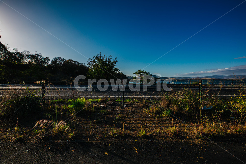 호주,타즈매니아,바다,바닷가,see,australia,tasmania,푸른하늘,sky,다리,길,차길,도로,인도,road,carroad,낮은구름,자연,풍경,nature,landscape