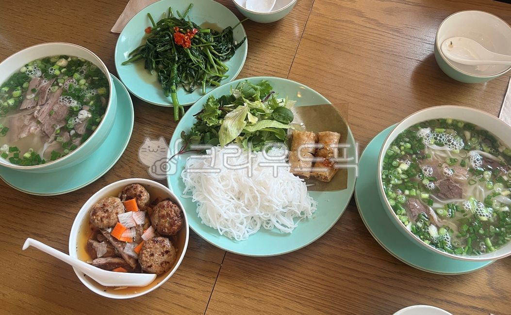vietnamfood,Vietnamese food,rice noodles,ricenoodle,food
