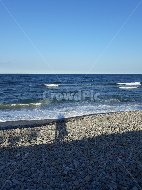 sae,바다,동해,조약돌,그림자,연인,파도,자연,풍경,nature,landscape,outdoors,옥외,water,물,sea,ocean,대양