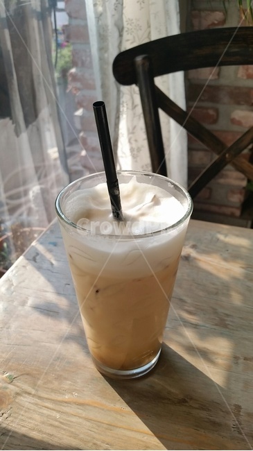 커피,카페,라떼,창가,햇빛,의자,milk,drink,음주,beverage,마실것,우유,커피,카페,coffee,cafe