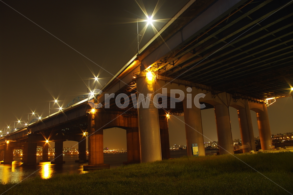 서울,한강,대교,야경,풍경,빛,조명,다리,야경,밤,풍경,nightscape,night,landscape,도시,city,한국도시풍경,한국도시경관,korea cityscape