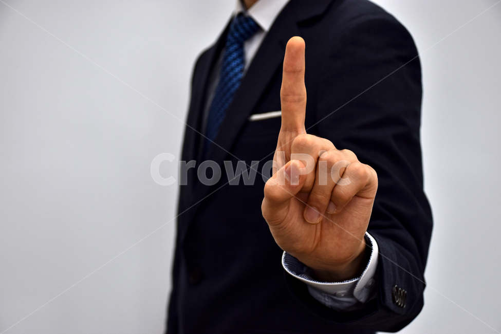 협력,전문가,사업가,외교,영업,비지니스,비즈니스,손,손모양,정장,자세,사업,사장,사장님,협동,인사,거래,직업,신입,상사,사원,넥타이,신뢰,관계,회사,기업,대기업,직장,면접,파트너,산업,법,프로,변호사,컨설팅,마케팅,사람,인물,인간,human,person,손,제스처,표시,손짓,표현,gesture,hand,sign,expression,남성,남자,man,male,비즈니스,사업,business,service,work