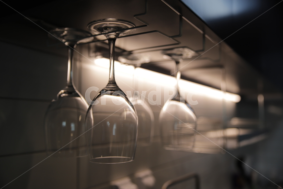 glass,유리,와인잔,wine,주방,유리잔,잔,술,주방,키친,부엌,주방용품,요리도구,kitchen,kitchenware,cookroom,cookingutensil