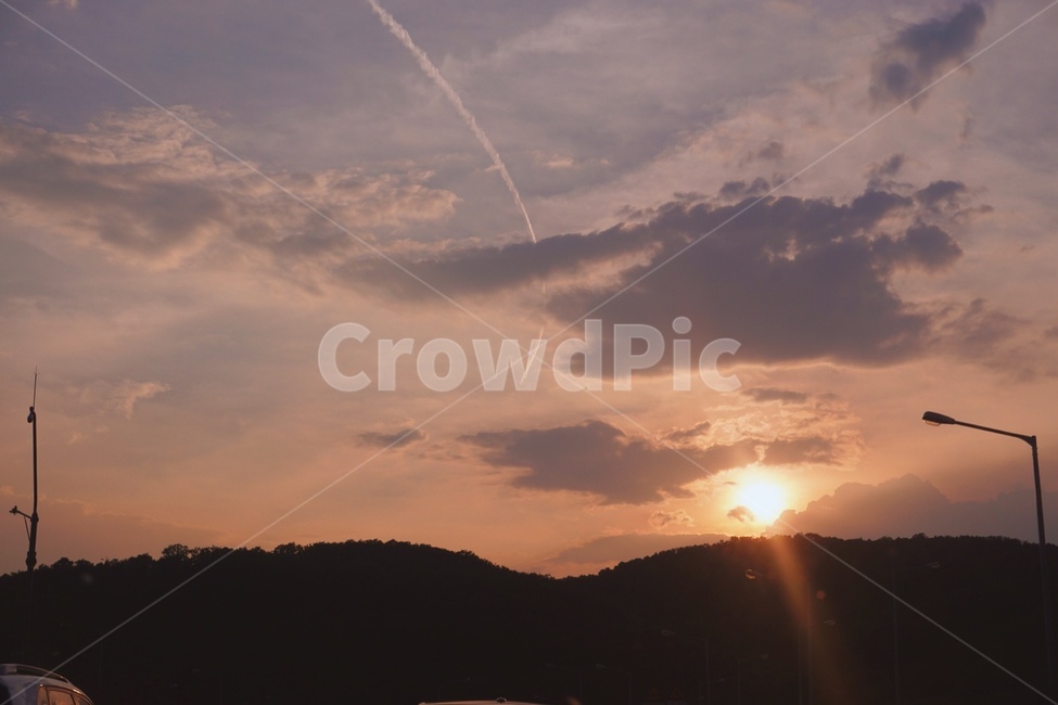 감성사진,자연풍경,하늘,노을,구름,감성,sky,sunset,cloud,풍경,자연,풍경,nature,landscape,light,빛,flare,플레어,outdoors,옥외,sunlight,햇빛