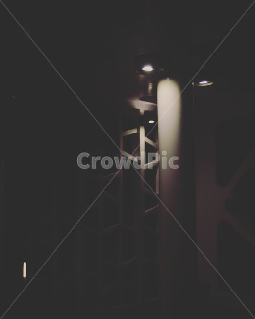 빛,어둠,밤,night,고독,기둥
