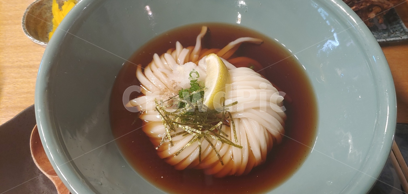 우동,일식,일본,족타,굵은면빨