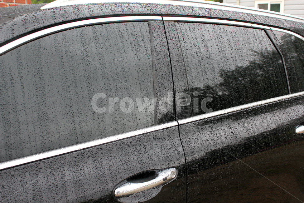 automobile,black,car,closeup,drop,glass,gray,macro,nature,pattern,rain,raindrop,spray,surface,texture,water,waterdrop,waterdrops,wet,window,자동차,검은색,검정,블랙,클로즈업,떨어진,유리,물방울,회색,자연,패턴,비,빗물,스프레이,표면,텍스춰,젖은,창문,문,door,자동차문,차,비오는날,빗방울,방울,젖어있는,그레이,교통,교통수단,traffic,transportation
